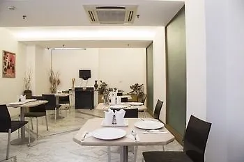 Hotel Fabhotel Mg Road Iffco Chowk Gurgaon