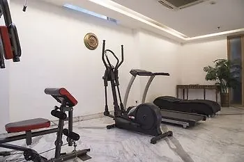 *** Hotel Fabhotel Mg Road Iffco Chowk Gurgaon India