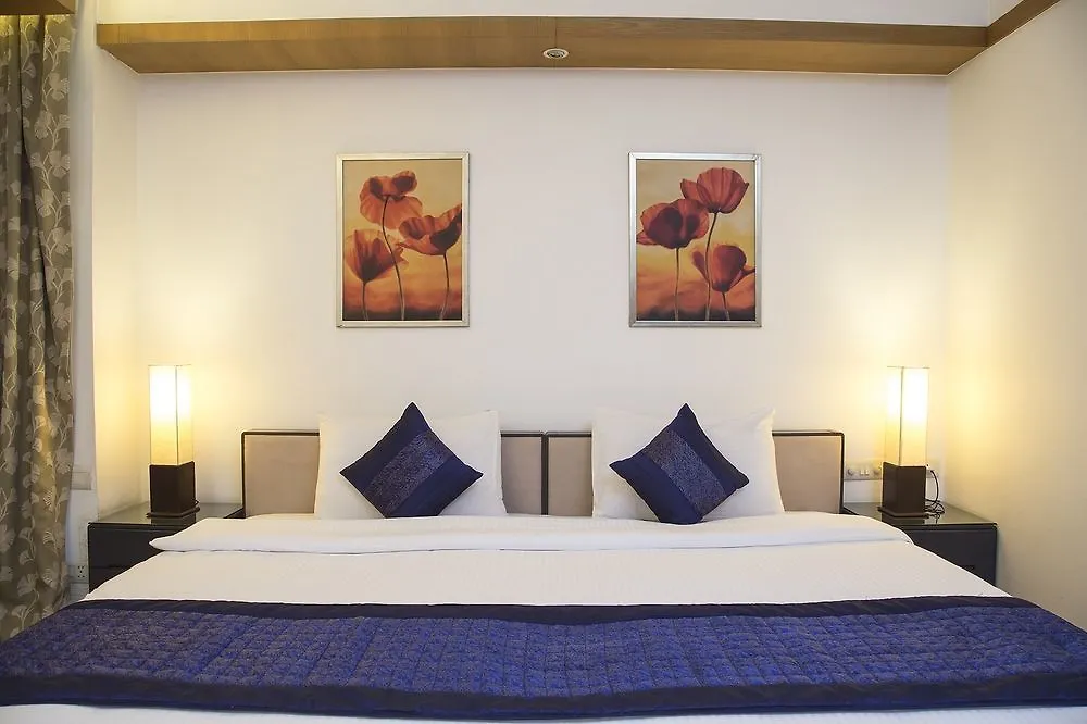 Fabhotel Mg Road Iffco Chowk Gurgaon 3*,